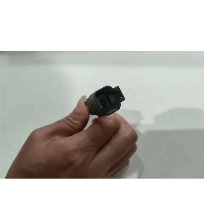 Sensore di livello dell'acqua del sensore di livello dell'olio idraulico 213-0676 per escavatori Caterpillar CAT320B 324B 3116 Accessori per escavatori