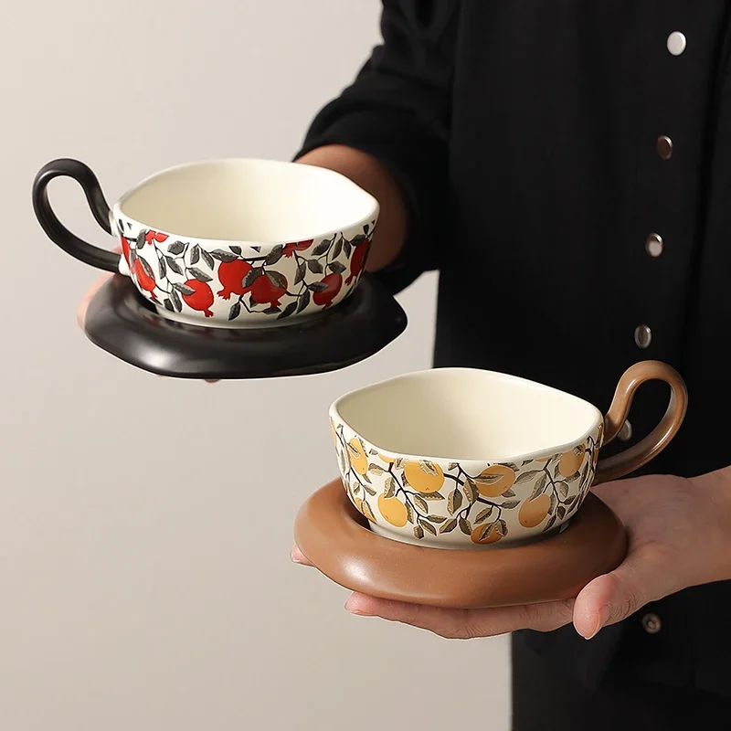 Medieval Style Coffee Cup High-end Exquisite Ceramics Small Crowd Couple's Water Cups Household Afternoon Tea Cups and Saucers