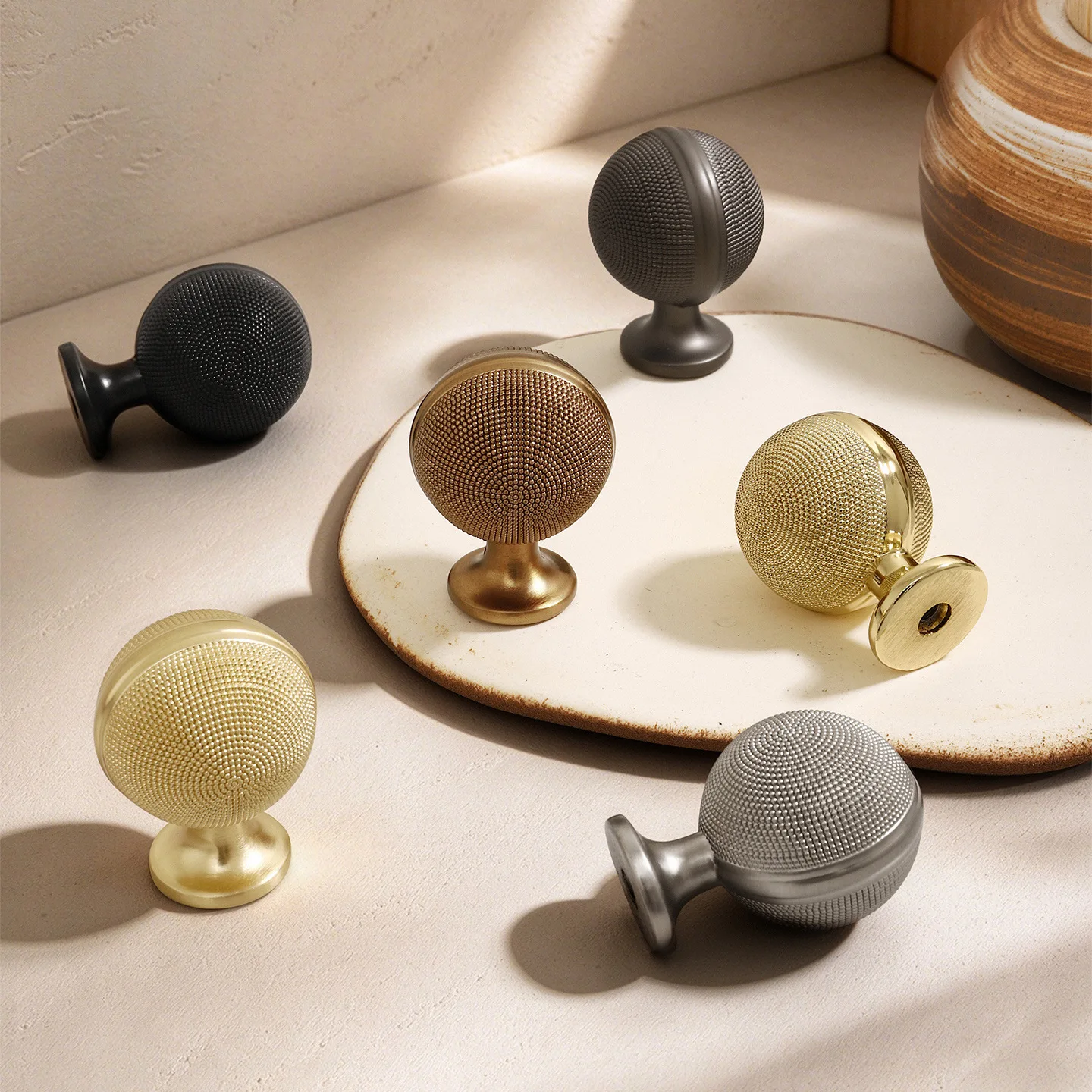 2pcs Luxury Texture Round Ball Pull Handles Solid Cabinet Wardrobe Drawer Knob For Home Cabinet Cupboard Door Pulls