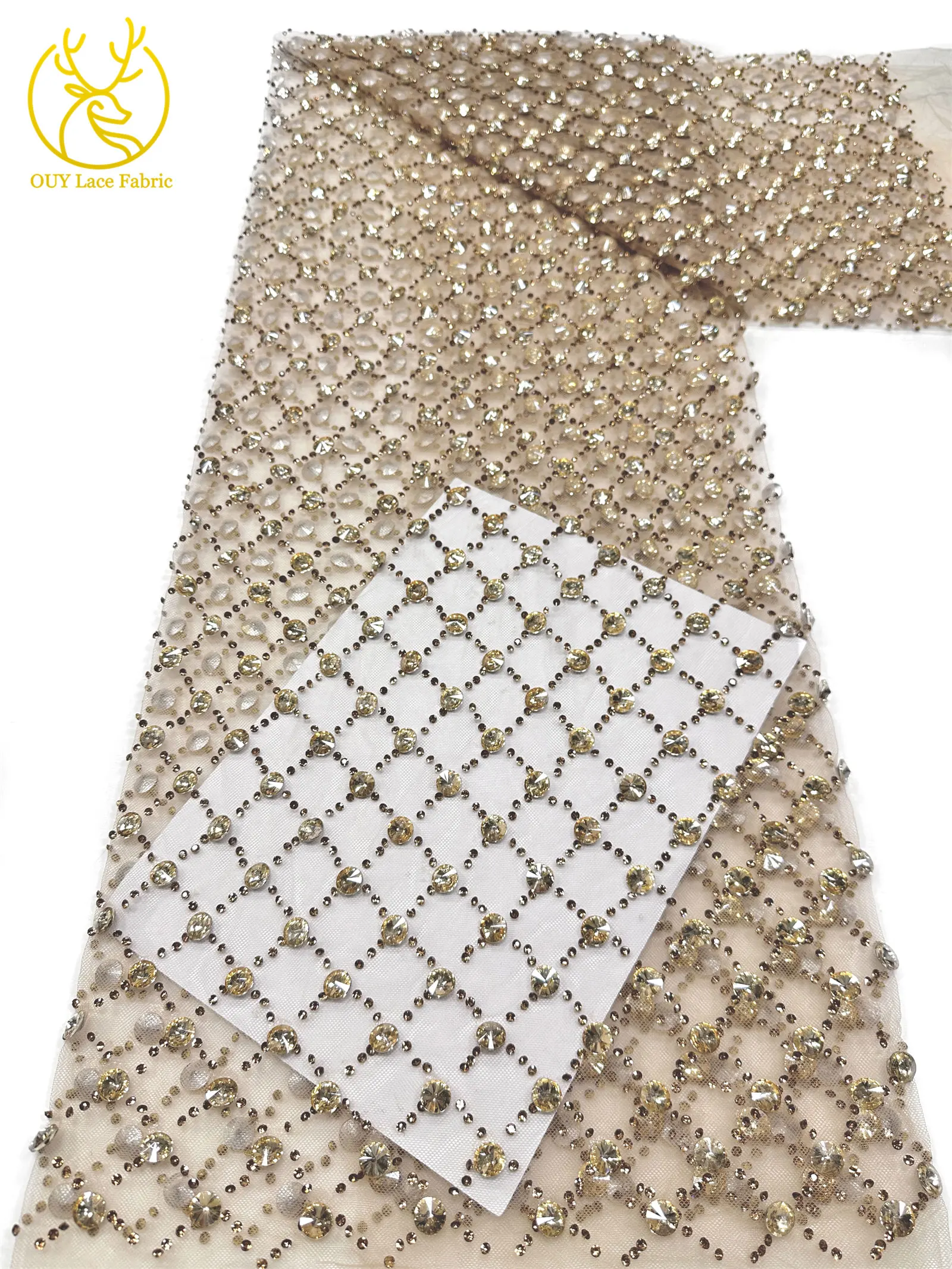 Hochwertiger, maßgefertigter, luxuriöser, handgefertigter Diamant-Mesh-Spitzenstoff 2026 – Afrikanischer Spitzenstoff, nigerianischer Stein-Tüll-Spitzenstoff für Partykleider zum Nähen – Detail 10