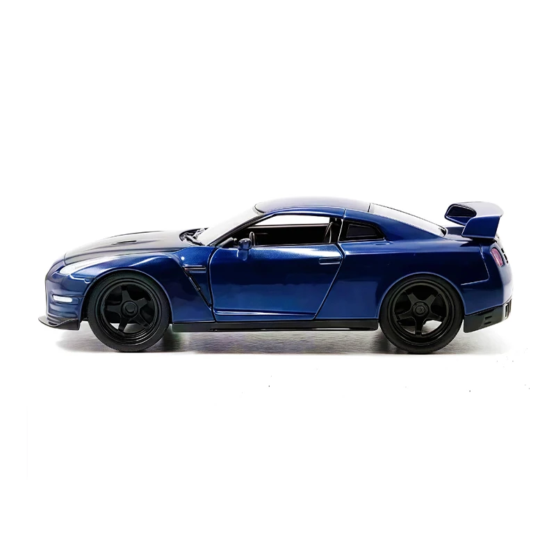 Diecast Original 1:32 Scale GTR R35 Alloy Model Simulation Classic Decoration Hobbies Souvenirs Gifts Collection Static Display