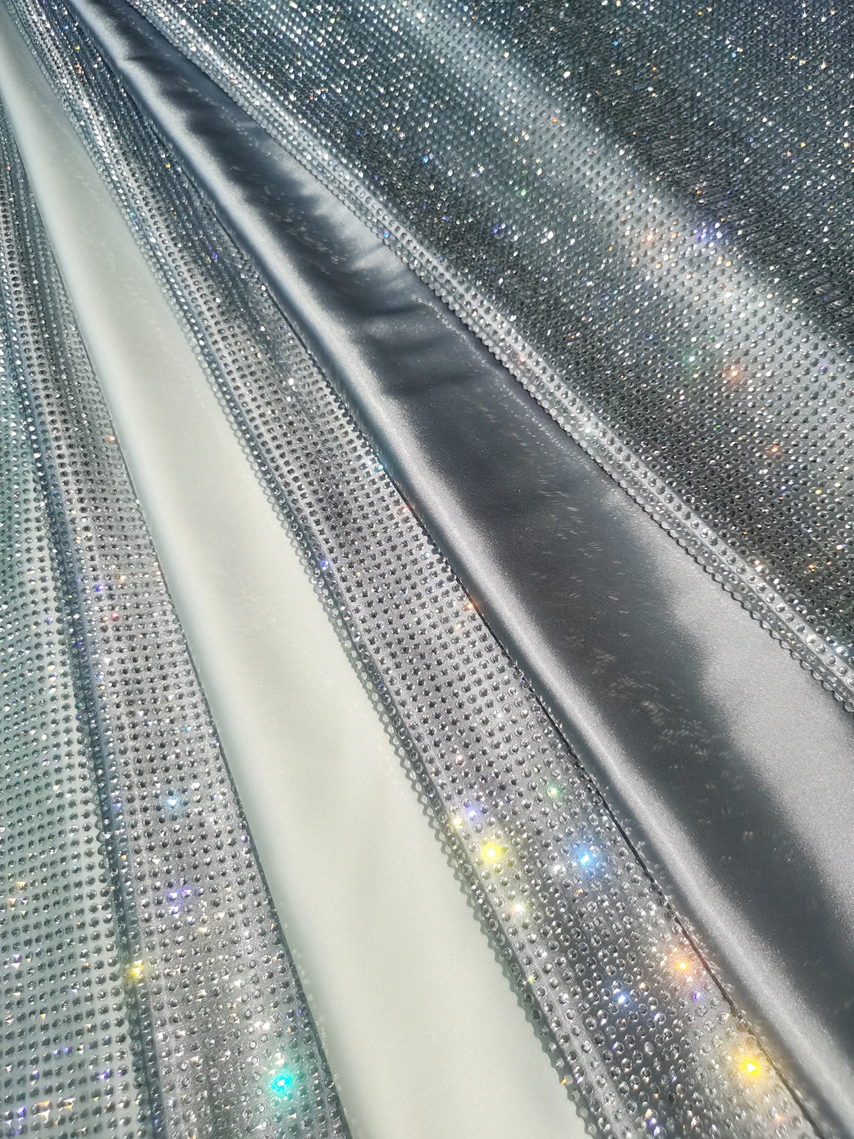 Crystallized Rhinstone Strass Customized Diamond Textile Fabric High Quality Crystal Spandex Elastic Stretchy Satin Party Dress