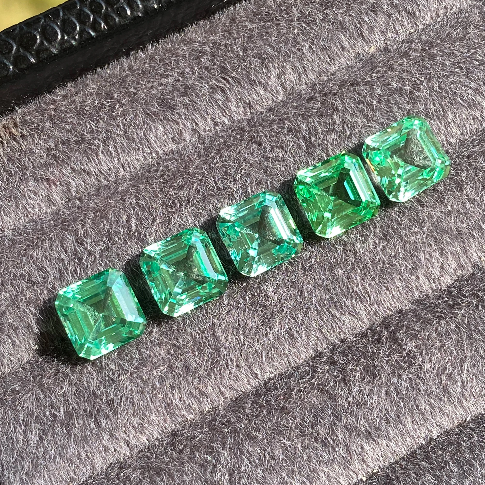 

Eme jewe Lab Grown Sapphire light green Asscher Cut for Charms Advanced Jewelry Making Materials DIY With AGL Certificate