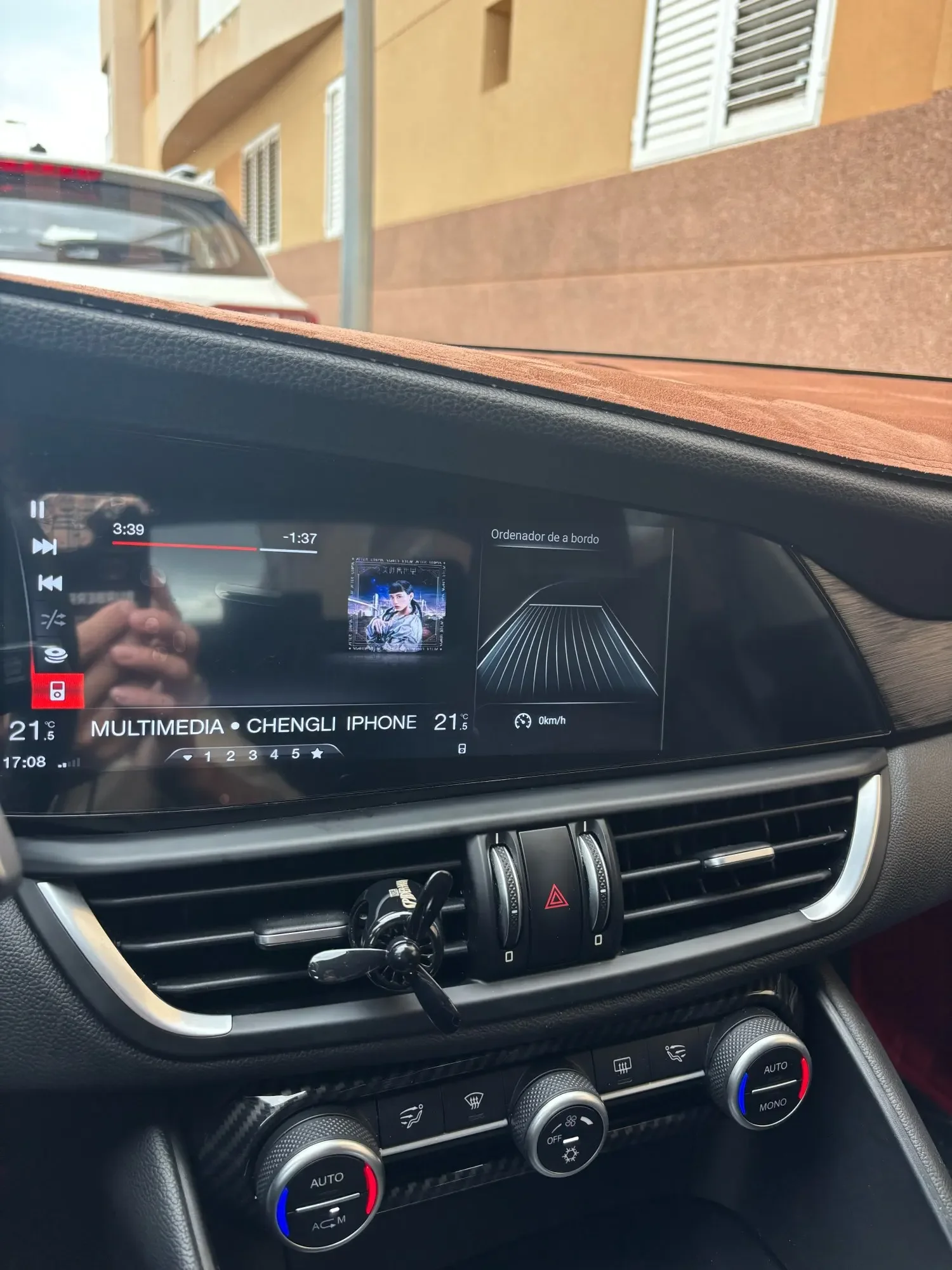 2026 Newest 10.25 ‘’Android 15 for Alfa Romeo Stelvio Giulia Ram 2015-2020 GPS Navigation WIFI DSP 4G Apple Carplay Car Radio