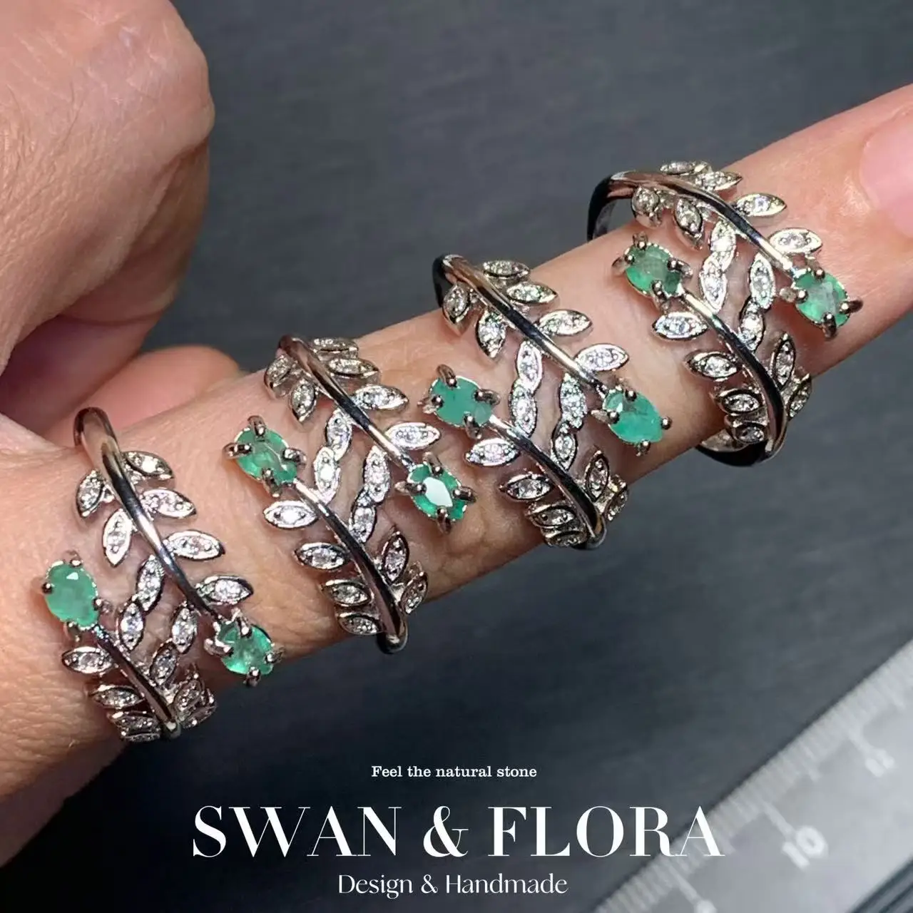Natural Emerald Ring Adjustable Female Classic Ring Jewelry for Women Gift Wholesale High Quality Vintage Fine