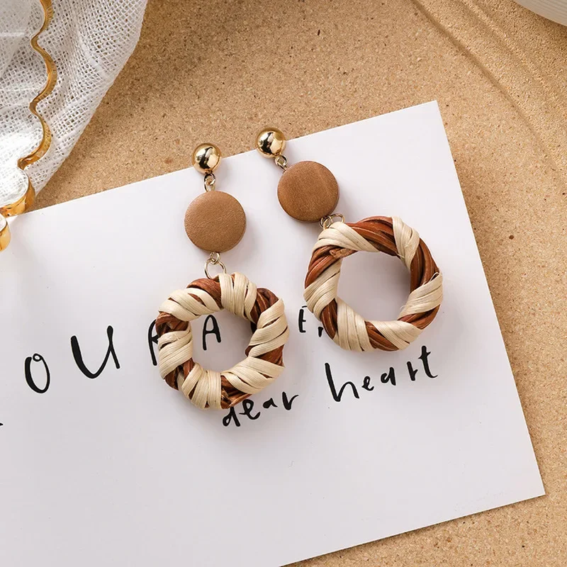 Fashion Winter Sweet Geometric Drop Earrings 2026 Brown Wood Fur Ball Statement Dangle Earrings Women Fashion Brincos Pendientes