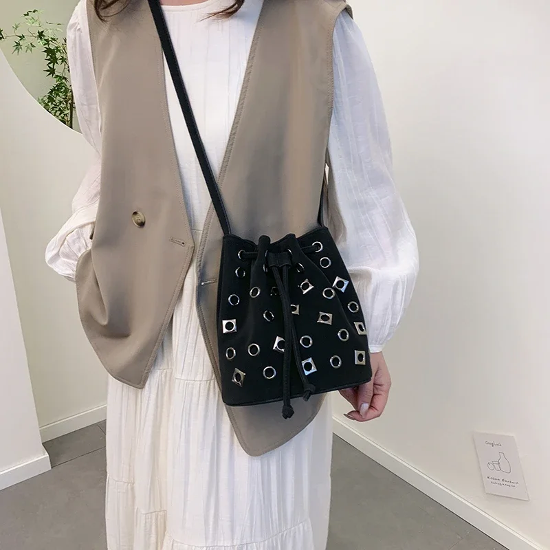 

Fashion Women's Leather Luxury Classic Tote Bag Elegant Designer Shoulder Crossbody Handbag For Modern Outfits