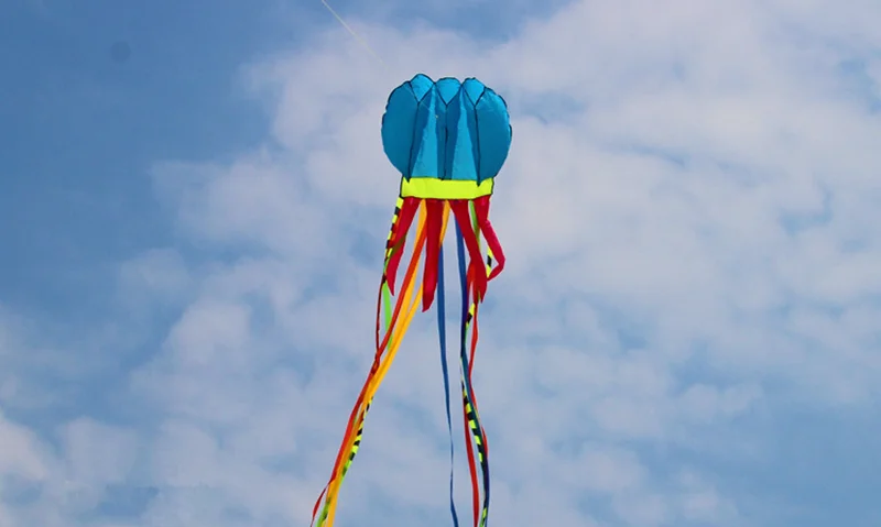 4-colors 3D Jellyfish Kite 7M Colorful Long Tail Ribbon Soft Kite Easy To Fly, Tear Resistant Outdoor Sports Flying Toy