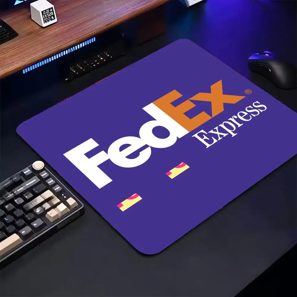 لوحة ماوس Fedexs ExpressS، لوحة ماوس صغيرة مطاطية كرتونية، كمبيوتر مكتبي، لوحة مفاتيح مكتبية، لعبة ROGs الرياضية الإلكترونية