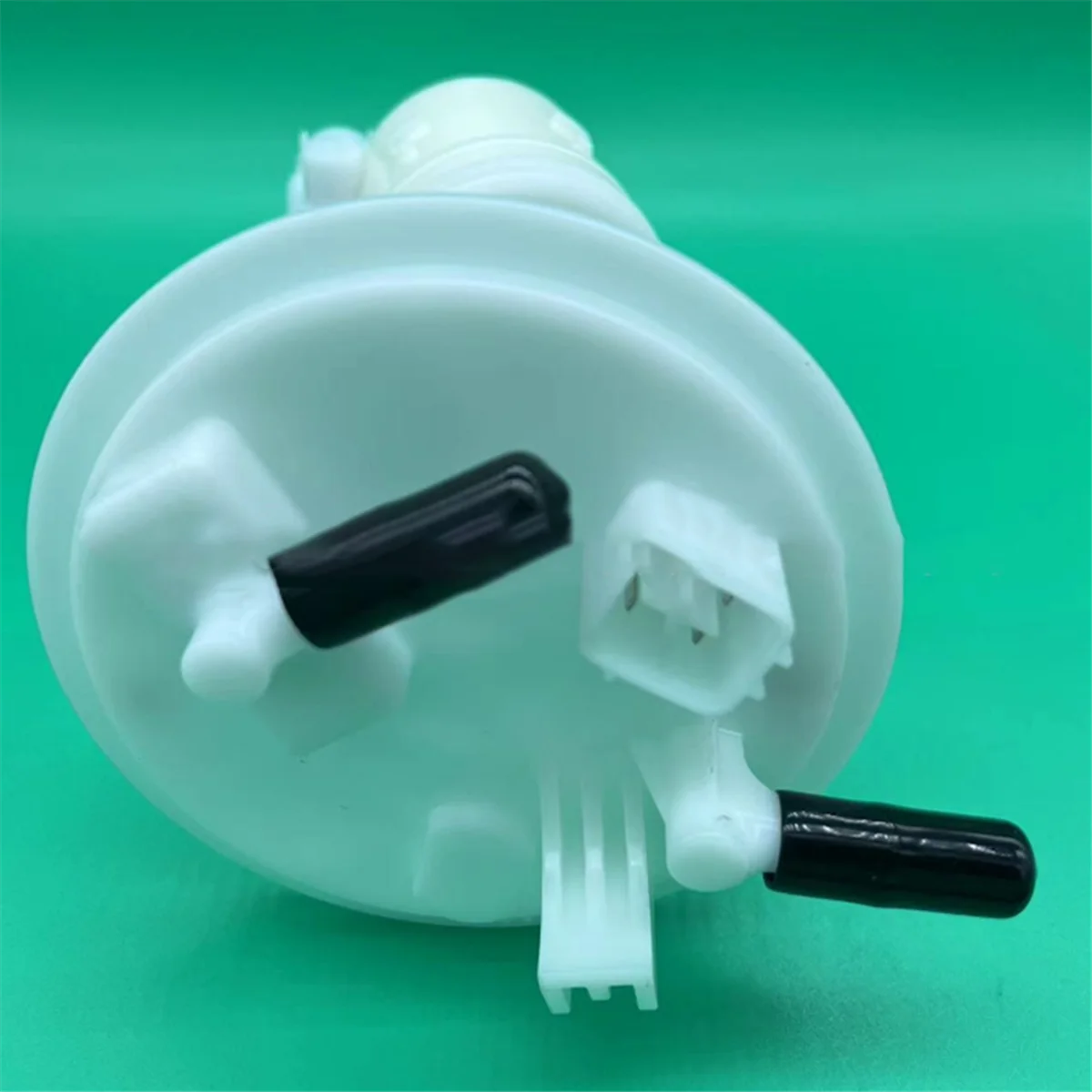 Топливный фильтр 42052SG120 для Subaru Forester 2.5 2013-2019 42052-SG120