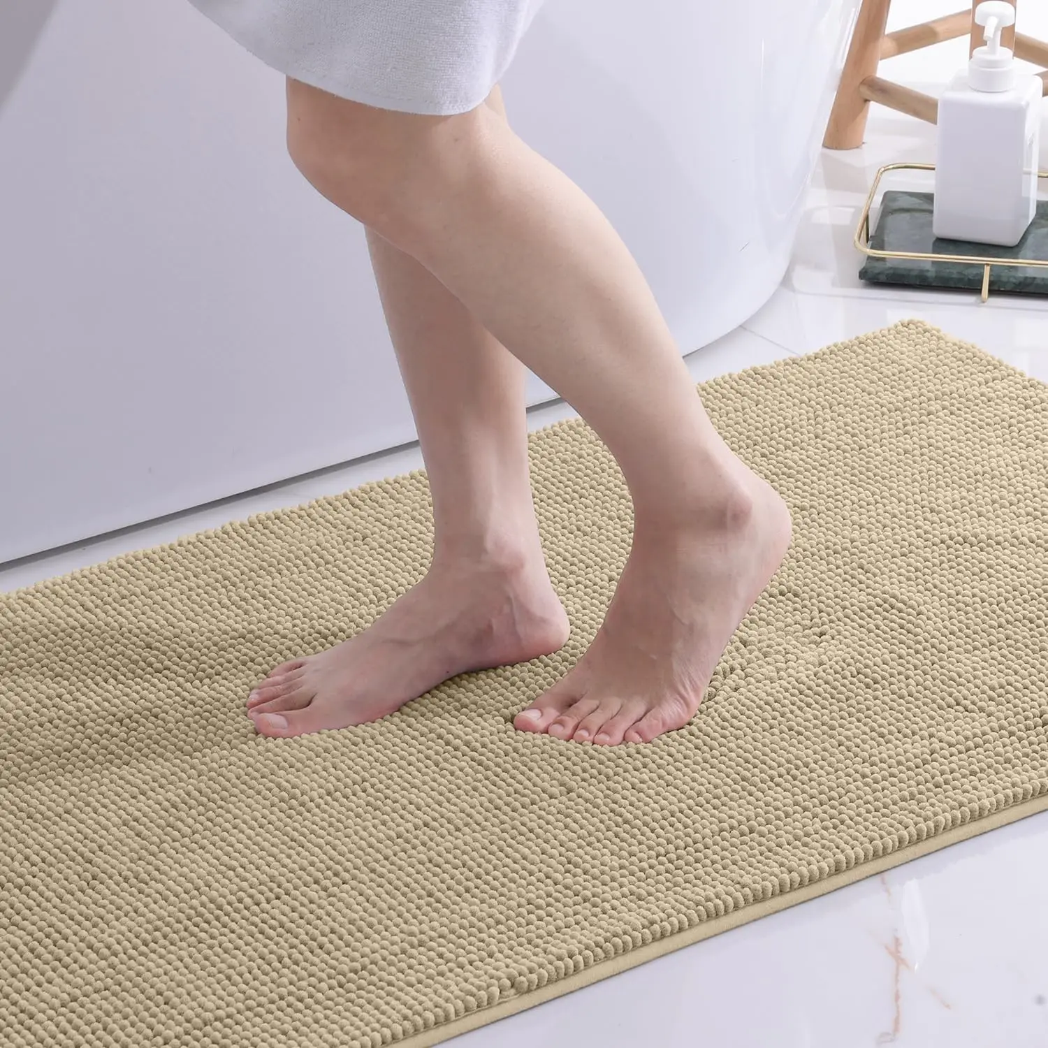 Homaxy Chenille Plain Shorthair Hot Melt Adhesive Material Mat Indoor Non Slip Bathroom Mat Dirt Absorbent Mat Absorbs Water