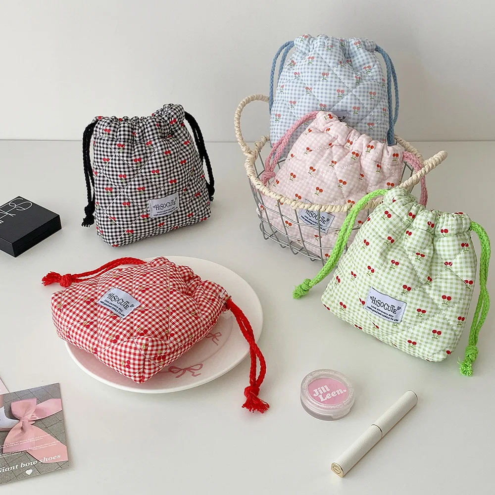 

Cute Girl Cartoon Drawstring Makeup Bag Student Cherry Print Toiletry Pouch Travel Portable Cosmetic Storage Bag