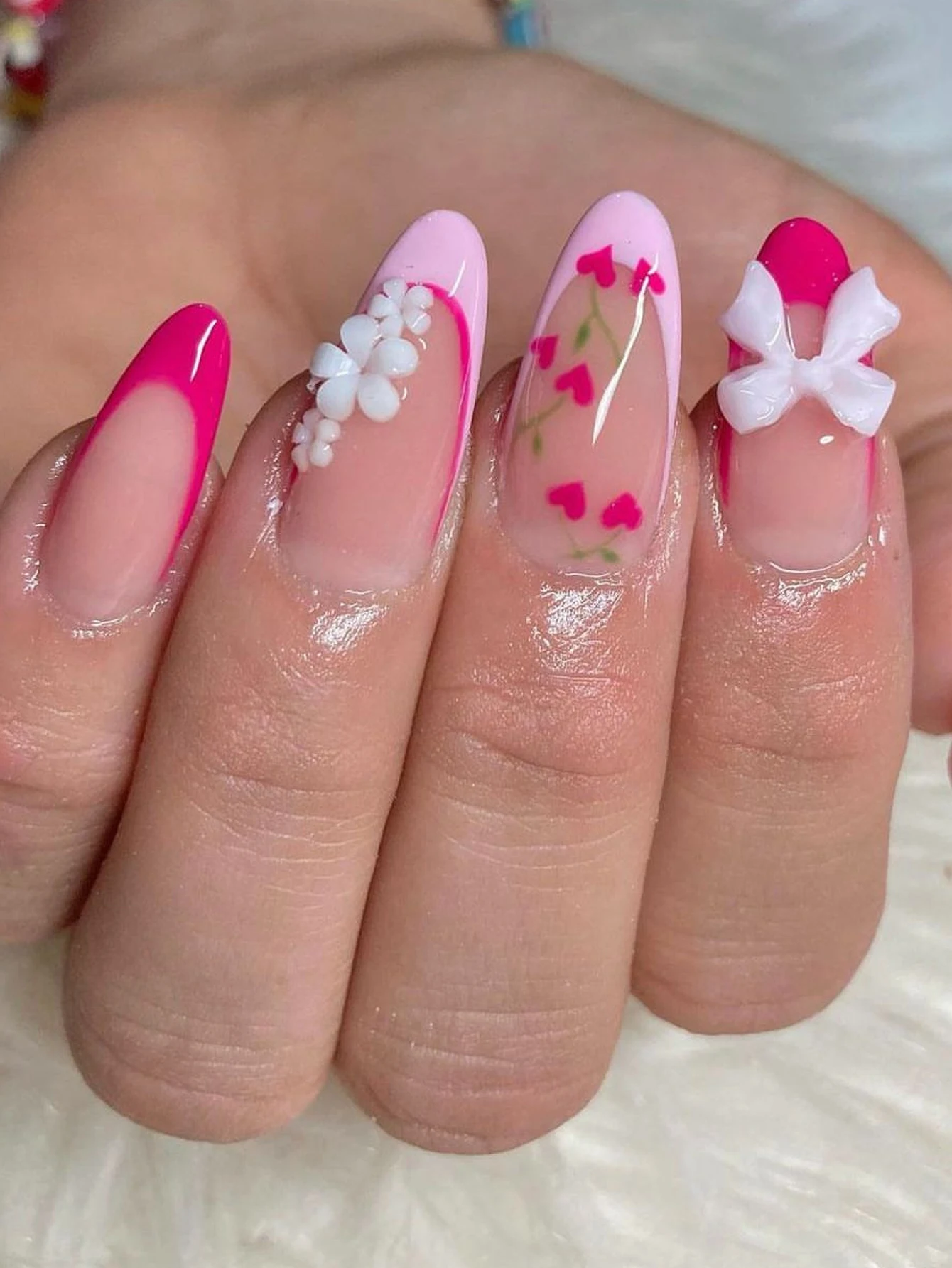 24 Stück – französische weiße quadratische künstliche Nägel, rosa dreidimensionale Schmetterlingsdekoration, zart und elegant, schlicht und großzügig – Detail 11