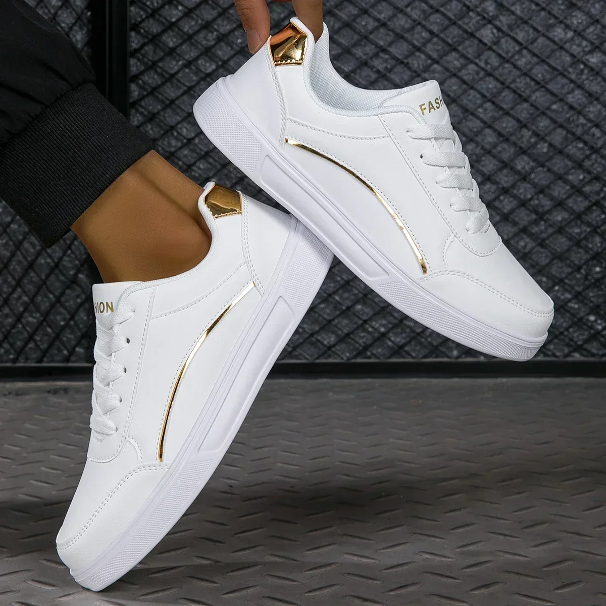 YRZL zapatos blancos zapatos casuales para hombres cómodas zapatillas blancas zapatos ligeros para caminar para mujeres Tenis Masculino de talla grande 36-45