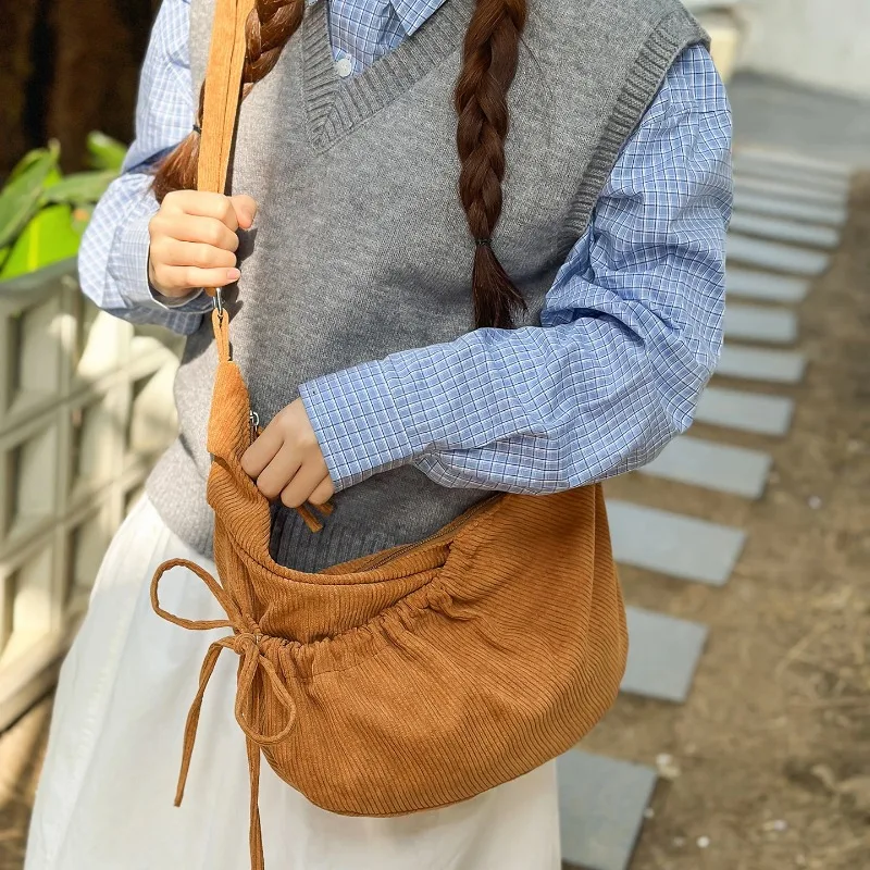 

2026 New Trend Versatile Bags Simple Large Capacity for Commuting Women's Handbags Nylon Solid Color Zipper Bow Crossbody Bags