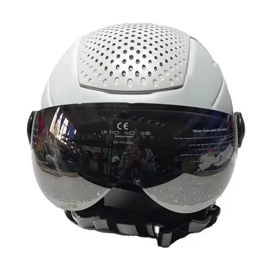 

Высококачественный зимний мягкий спортивный шлем для взрослых с полной защитой лица, лыжный шлем для сноуборда, сертифицированный CE EN1077, лыжный шлем