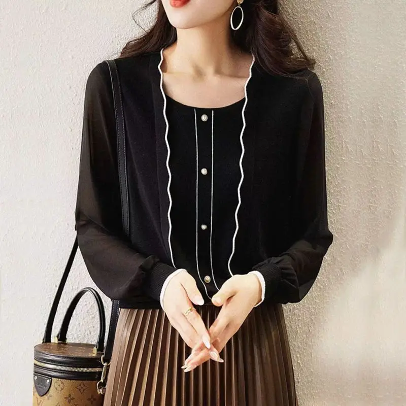 Elegant O-Neck Button Knitted Spliced Gauze Blouses Women\'s Clothing 2024 Autumn New Loose All-match Tops Office Lady Shirts