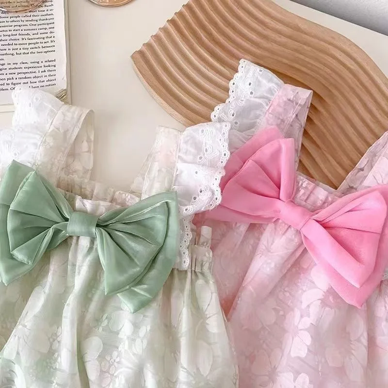 Macacão fofo com alças de laço grande para meninas recém-nascidas, forro de algodão respirável, roupa moderna para fotos de bebês e atividades ao ar livre
