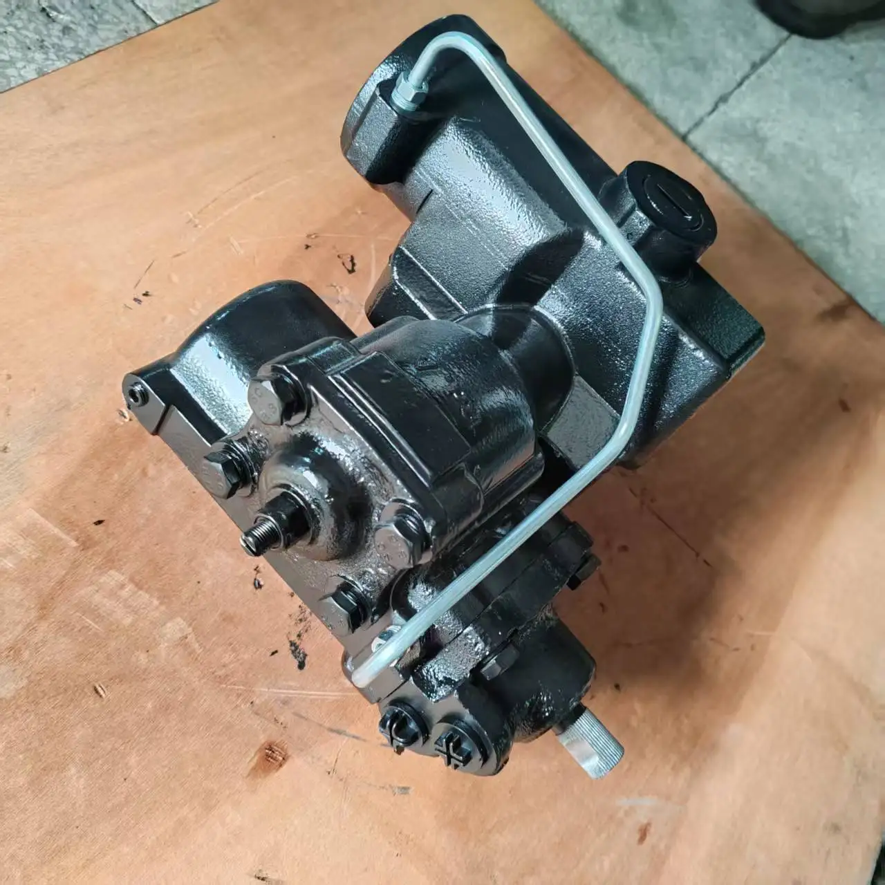 TLF Best Price Power Steering Gear Box for LHD   Defender 90 OE STC2845 STC8684E STC888 Left Hand Drive Black