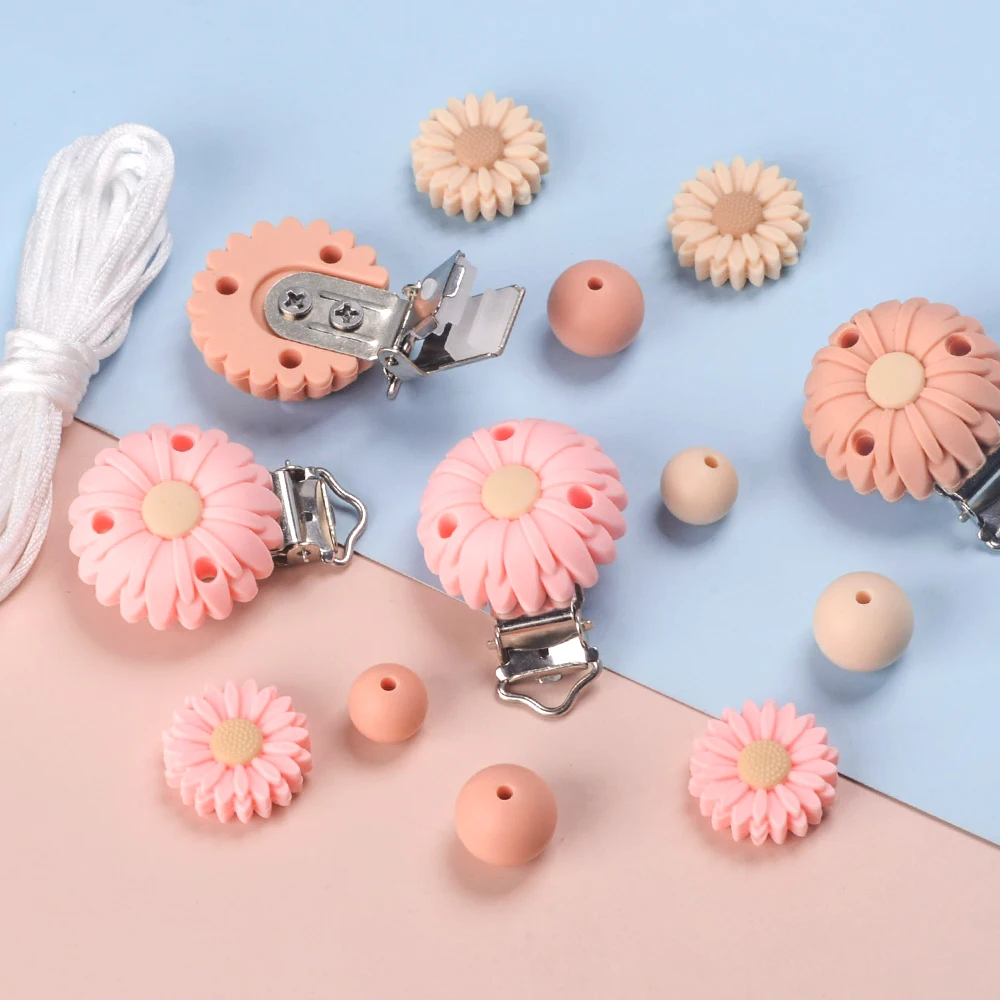 LOFCA 35pcs Silicone Daisy Flower Pacifier Clip Silicone Beads Set Teething Soother Holder Baby Feeding Accessories Tools