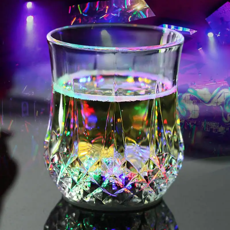 Automatic Glowing Flashing Cup Party Decoration Beverage Glass Eye-catching Bestselling Decorative Colorful Led Lights Led Cup