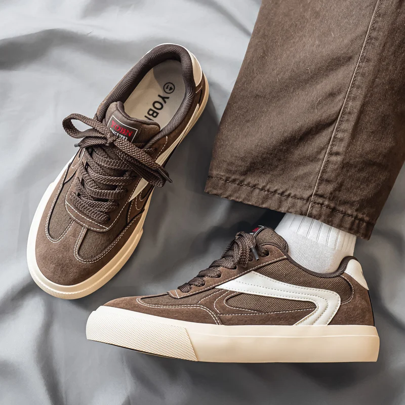 

DAWSRi Men’s Trendy Sneakers – Stylish Red and White Design with Soft Cushioned Footbed for Ultimate Comfort