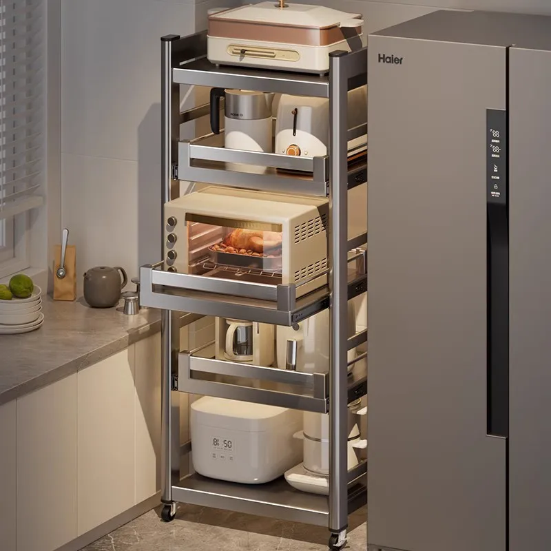 Étagère à fentes de cuisine, réfrigérateur multicouche au sol d'angle à côté de l'armoire de rangement à écart latéral