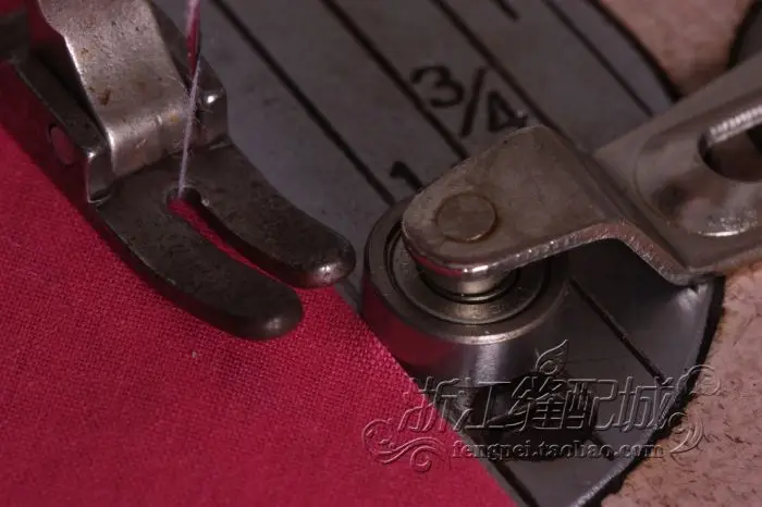 With Roller Gauge Slotted With wheel, Near Bit , patron, Sewing Machine Parts