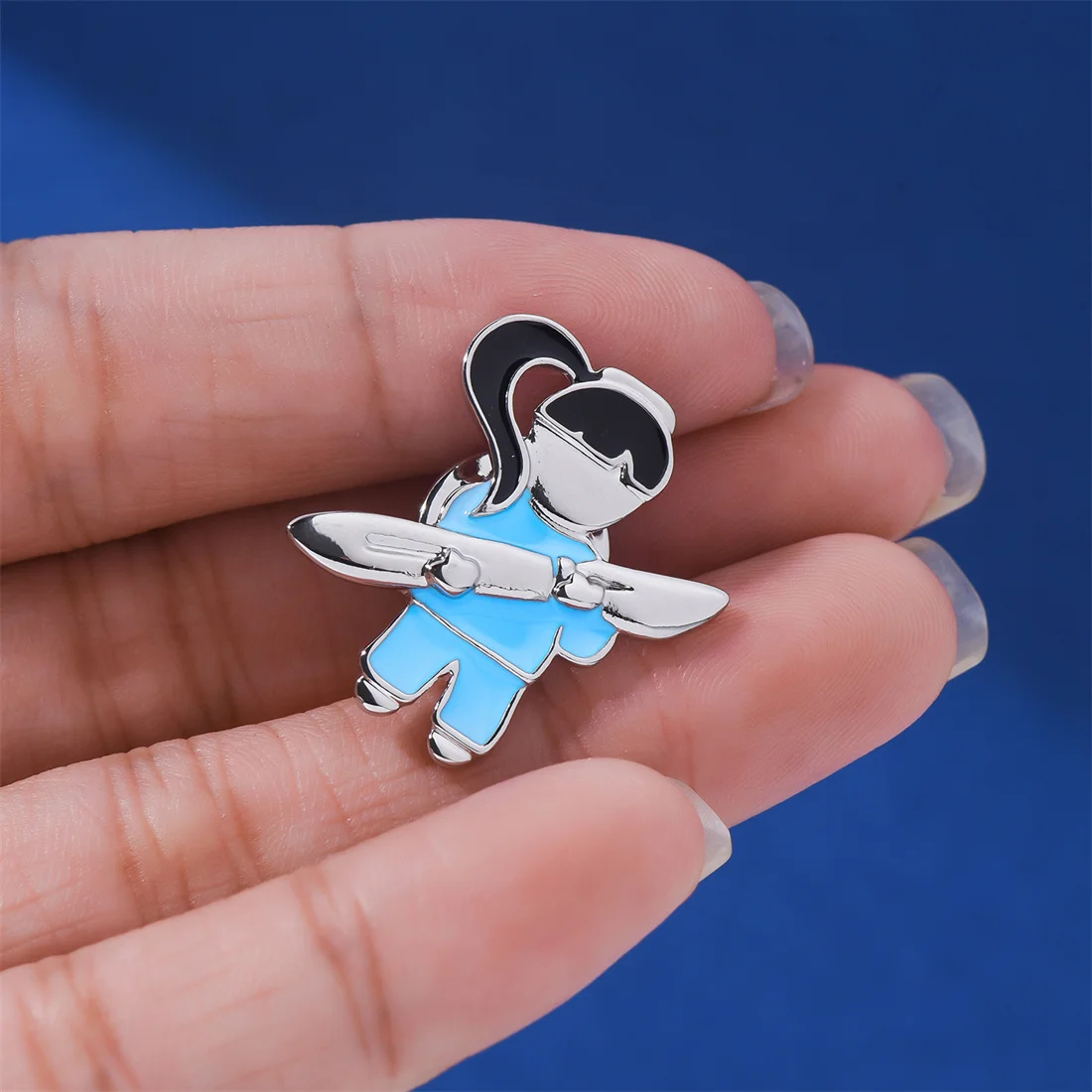 Nurse Scalpel Brooch Cute 2-color Medical Enamel Pin Collect Lapel Bag Badge for Surgery Doctor Jewelry Gift