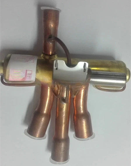 Four-way valve air conditioning reversing valve 3P air conditioning four-way reversing valve