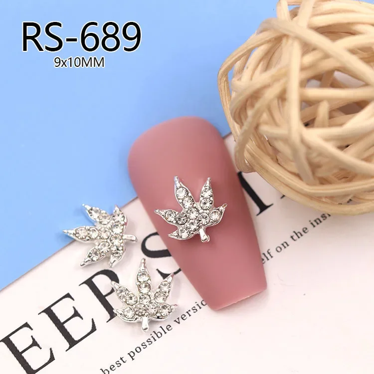 

10PCS Nail Art Supplies French Alloy Jewelry Gold Sliver Maple Leaf Rabbit Head Tassel Pearl DIY Luxury Decoration Charms