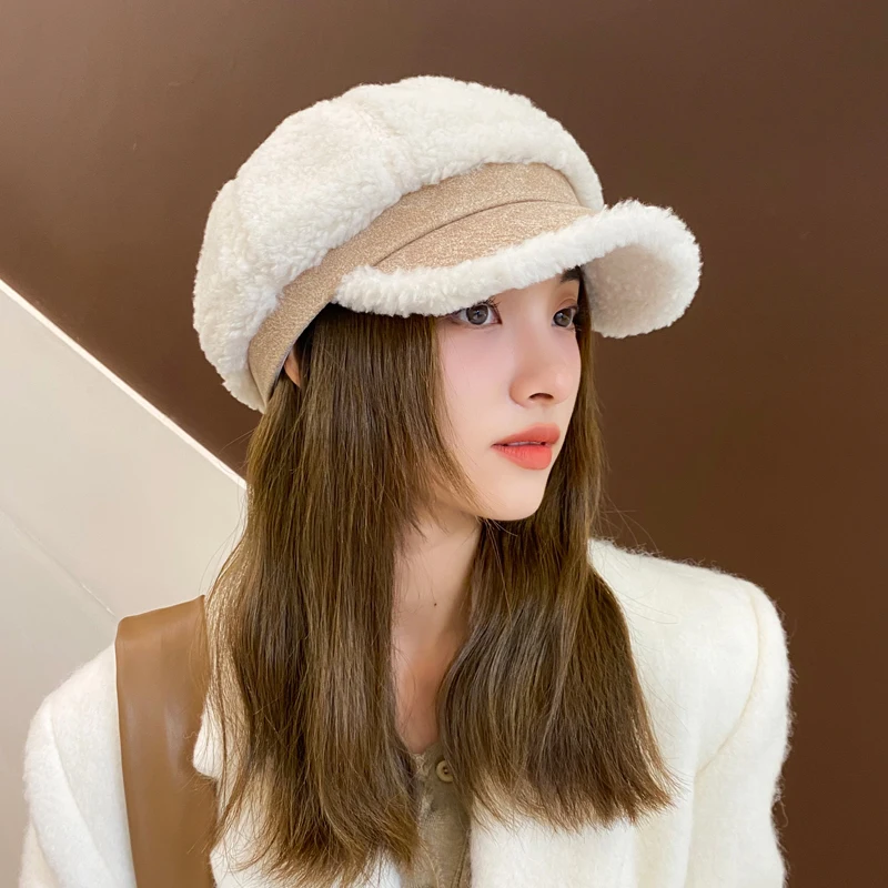 New Lamb Hair Octagonal Hat for Women\'s Korean Fashion Duck Tongue Hat with Plush Bud Hat, Fashionable British Retro Artist Hat