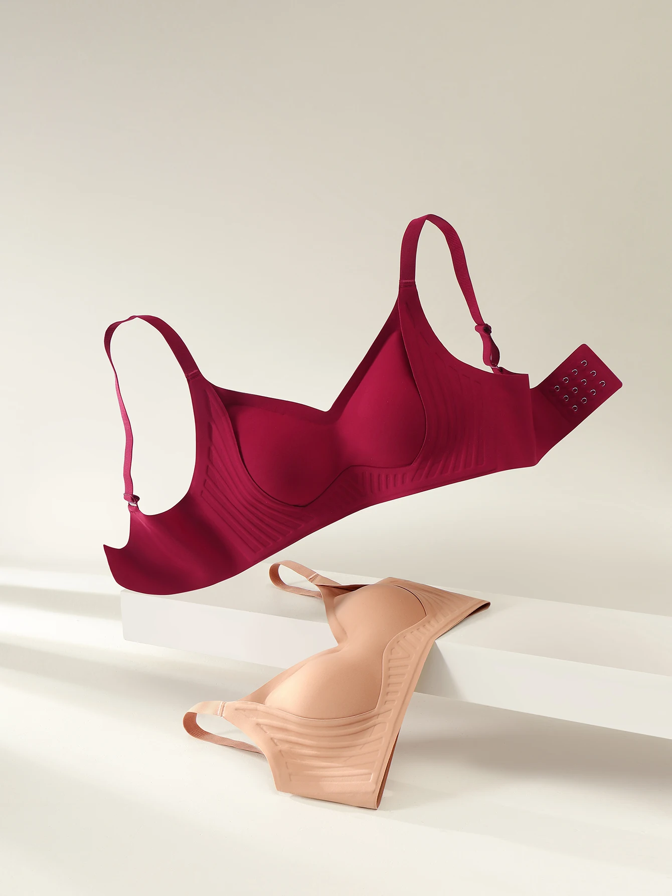 Soutiens-gorge push-up sans couture pour femmes, sous-vêtements de sommeil, soutien-gorge une pièce, sans fil, confortable, distribution, vêtements pour femmes