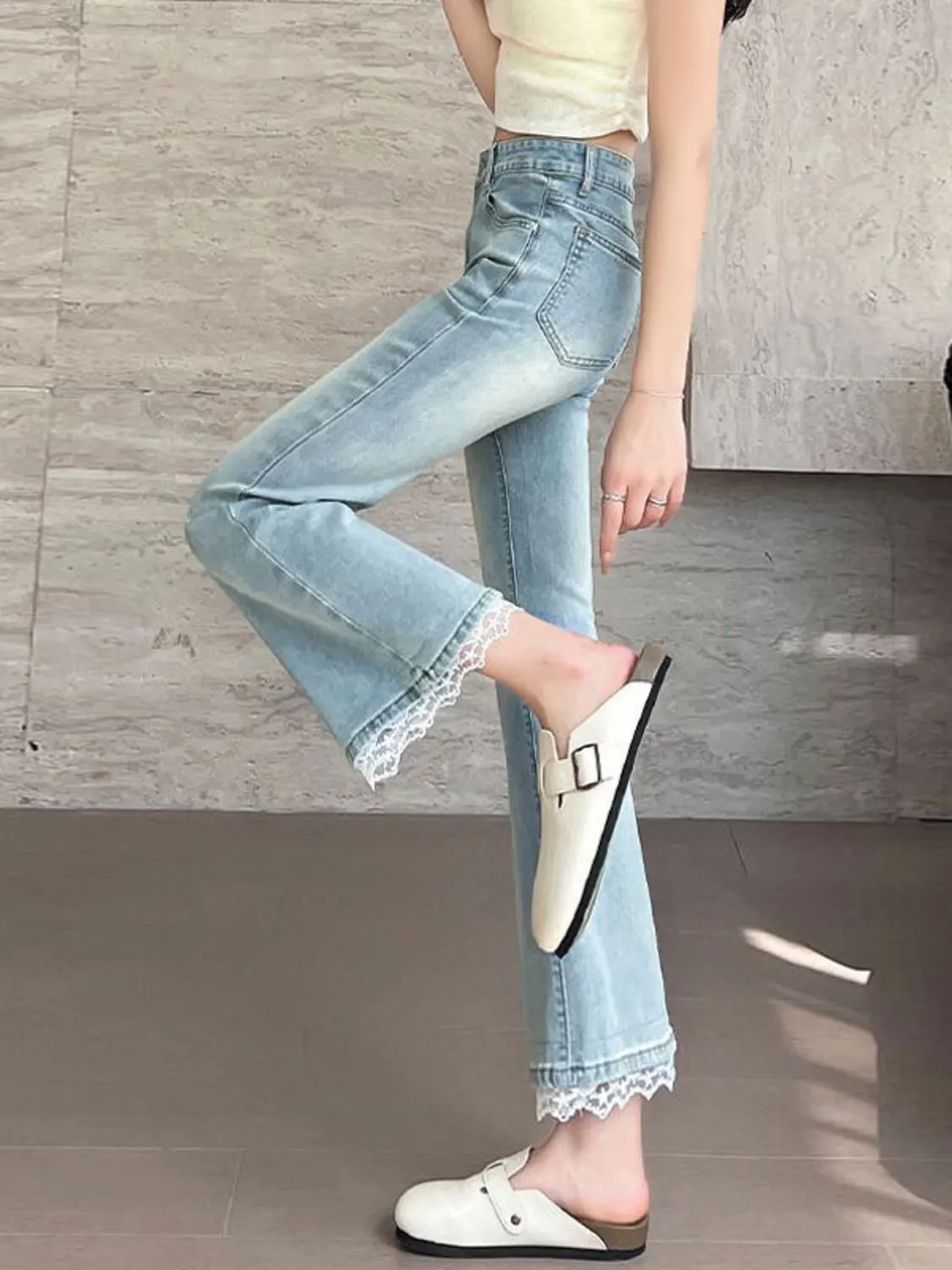 Women Vintage Wash Flare Jeans Lace Trim Hem High Waist Denim Pants Y2K Sweet Romantic