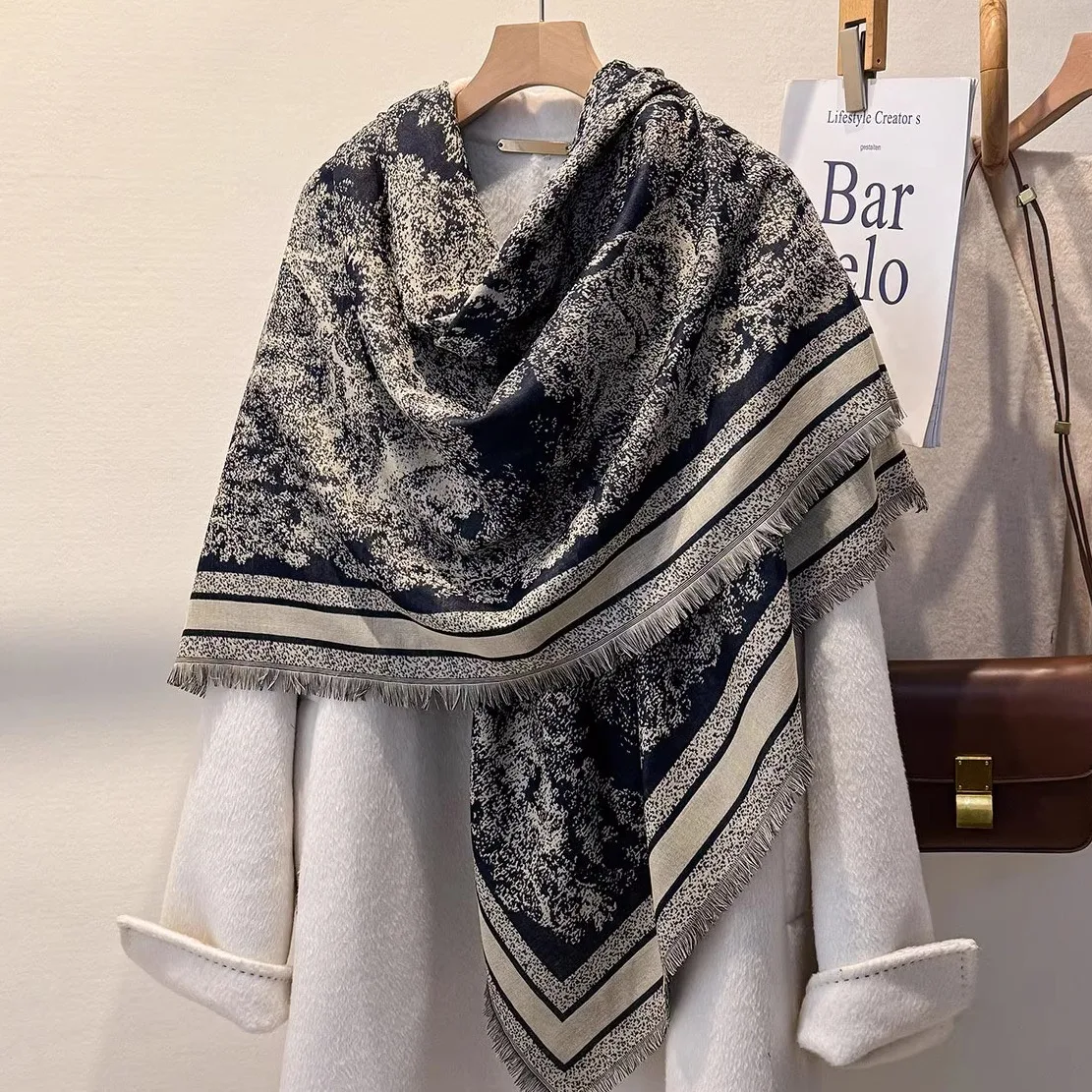 elegant-large-scarf-women's-style-thickened-korean-style-fake-cashmere-shawl-neck-protection-winter-fashion-accessories