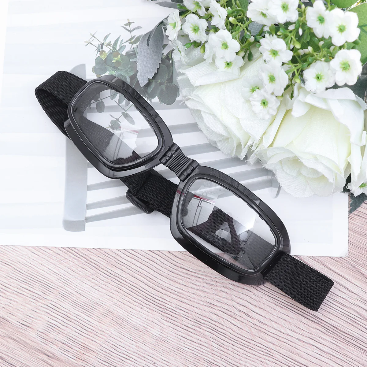 

Outdoor Snowboard Goggles Skiing Bike Motorcycle Cycling Protective Safety Goggles Glasses (Black Frame and Transparent Glass)