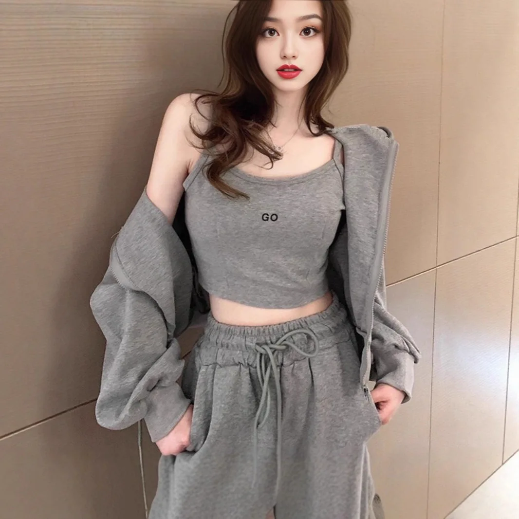 طقم ملابس رياضية للتخسيس للنساء، سويت شيرت عصري فضفاض مناسب مكون من ثلاث قطع لتشغيل موسم الربيع والخريف