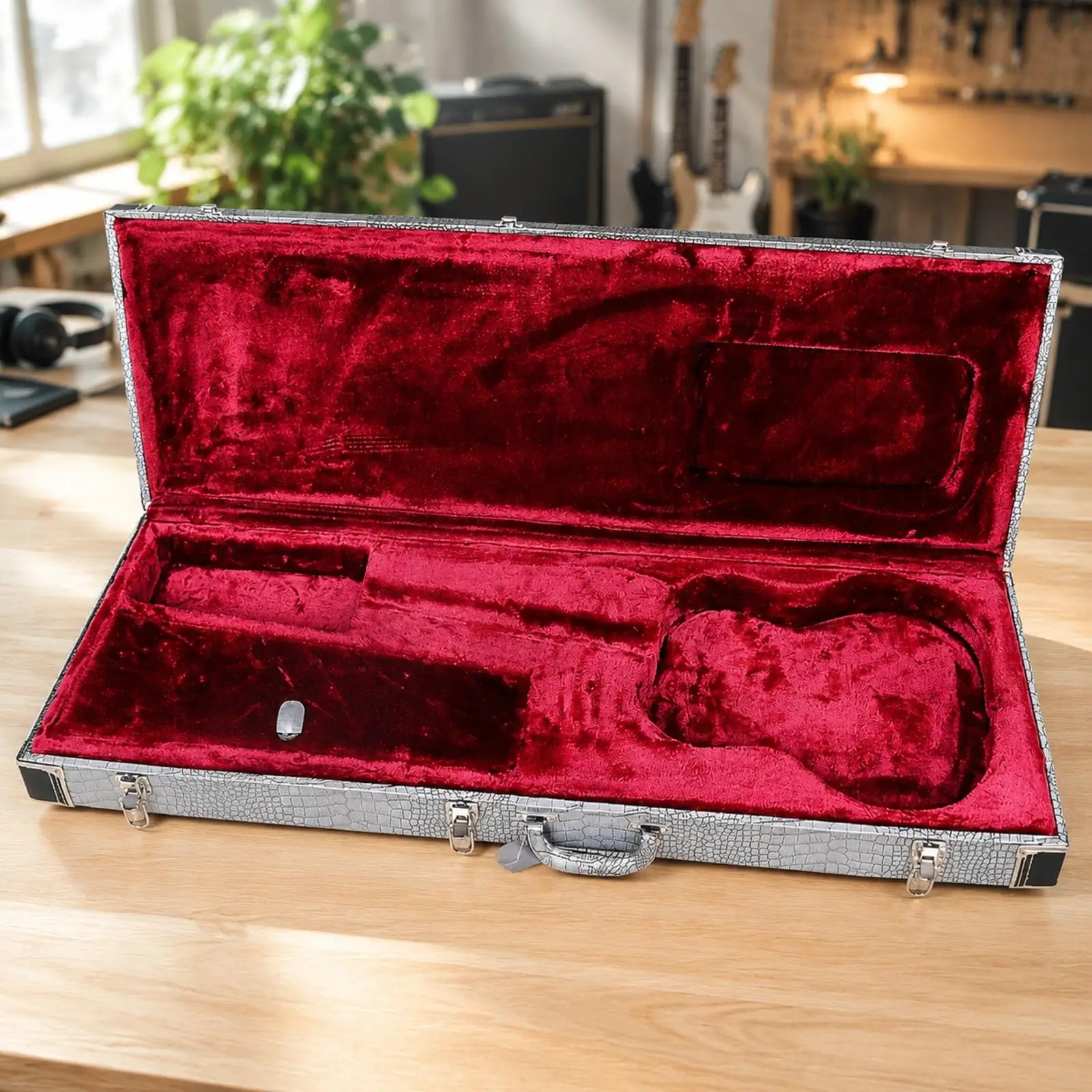 Hardshell Guitar Case for Electric Guitar with Moisture Resistant PVC Exterior and Cushioned Body Rest