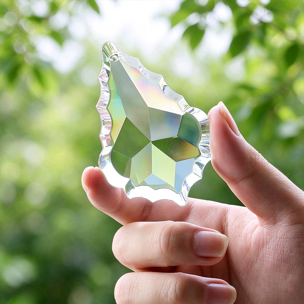 Maple Leaf Crystal Prism Pendant Faceted Glass Suncatcher Charm Rainbow Maker for Hanging Ornament Car Home DIY Craft Decoration
