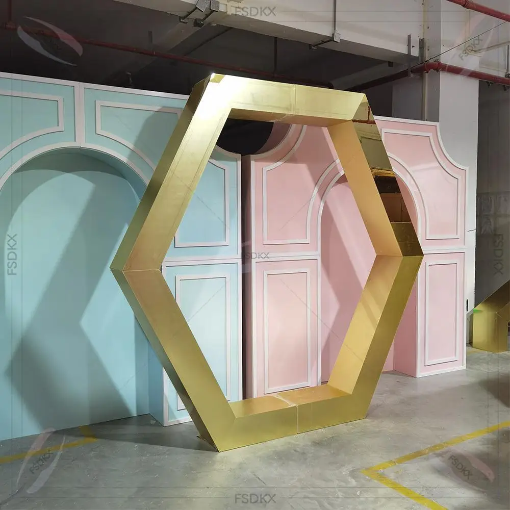 

Hot Sale Events Decor Hexagon Mirror Gold Metal Backdrop Stand Arch for Wedding Party