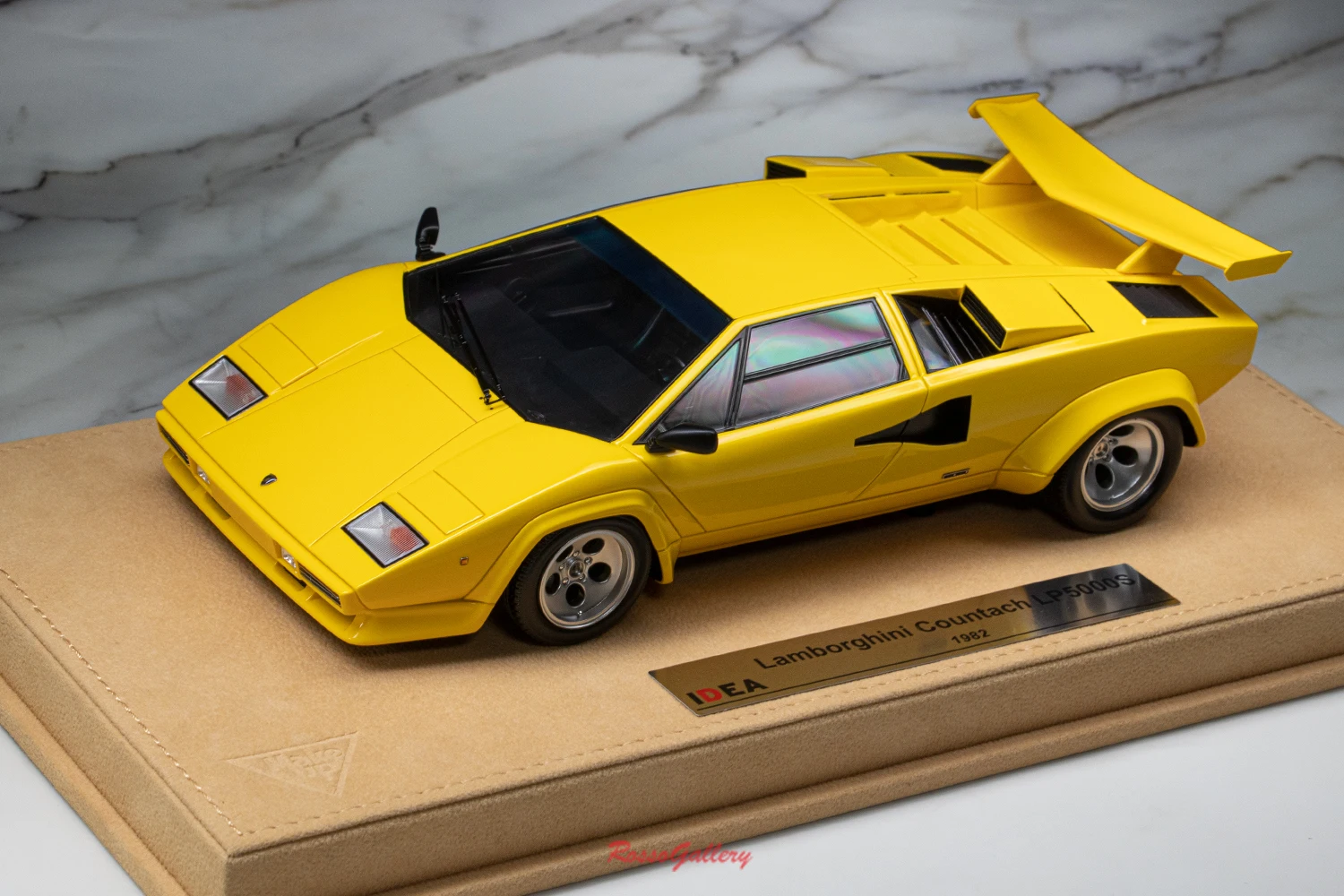 シミュレーション版樹脂金属静的車モデル,1:18のおもちゃ,ルパック5000s 1982