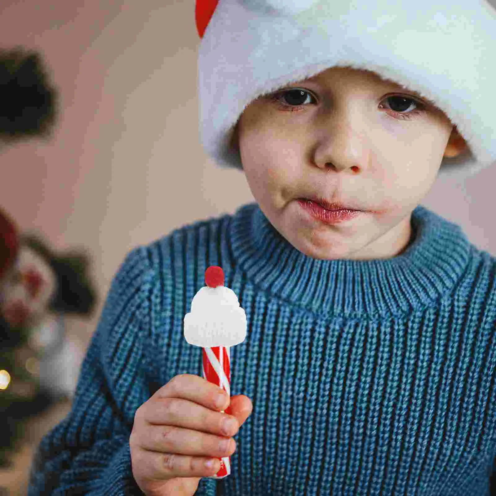 12-teiliges Hut-Zubehör, kleine Weihnachtsmann-Weihnachtsmützen zum Basteln, Pullover, Garn, Baumschmuck