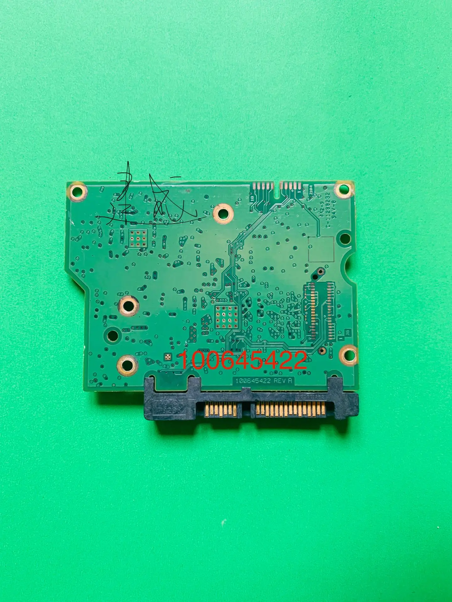 100645422 REV A , 2756 GB , 7519 D Seagate Desktop Hard Drive Circuit Board / ST2000DM001,ST1000DM003,ST500DM002