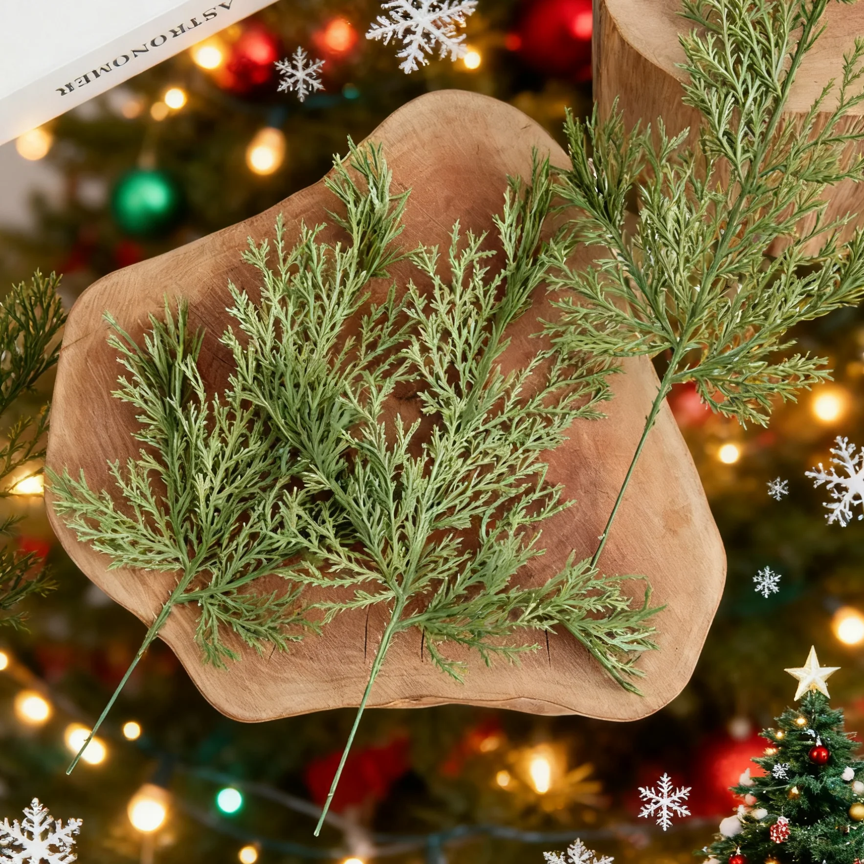 

5/10pcs Artificial Plants Leaves Christmas Home Room Decorations Outdoor Craft Materials Wholesale Wedding Flower Diy Gifts Box