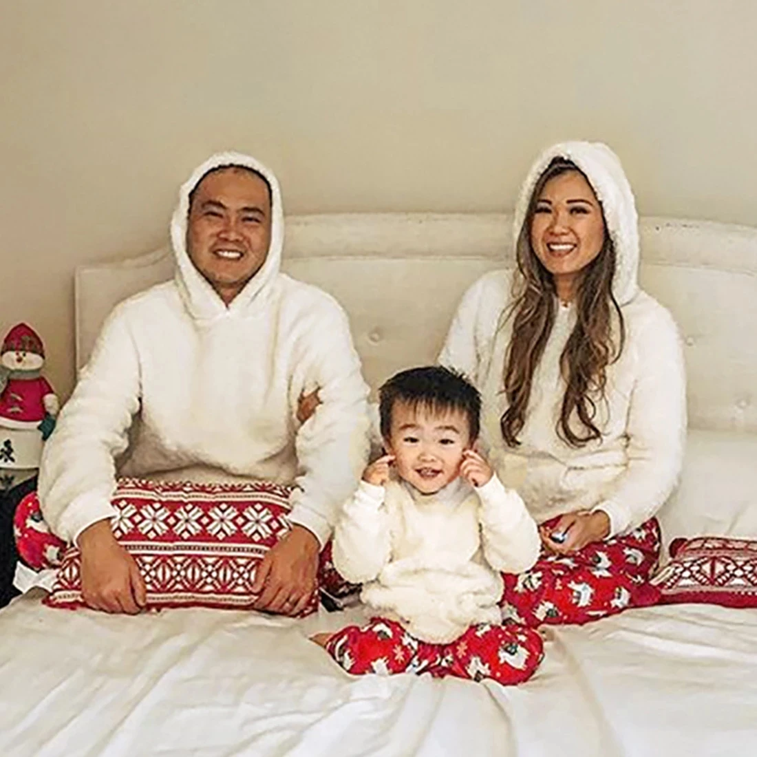 Winter Christmas Family Matching Outfits Adults Kids Family Look Hooded Hoodie Sweatshirt Fleece Warm Sleepwear Set
