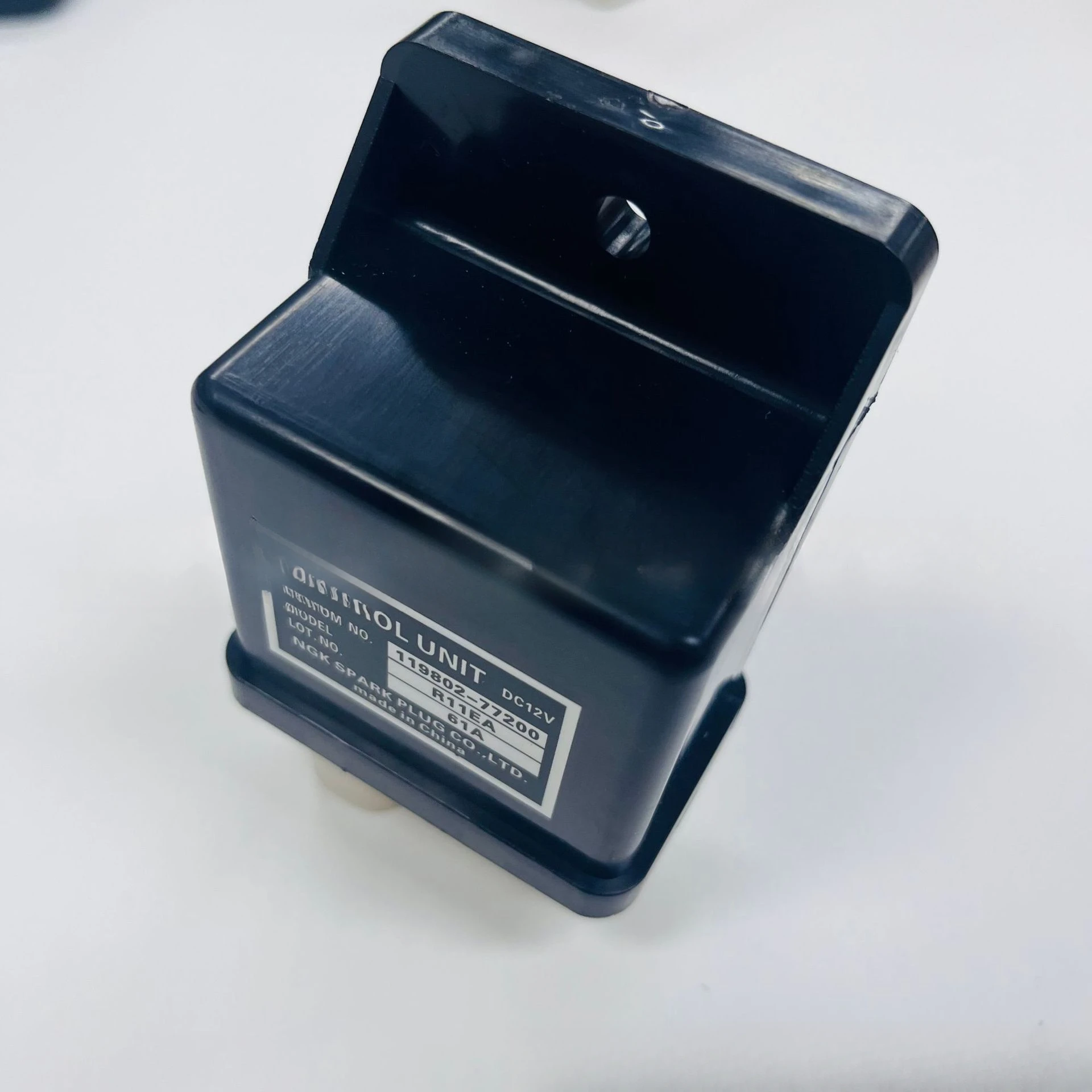 

Safety relay 119802-77200 12vdc excavator start relay R60 DH60
