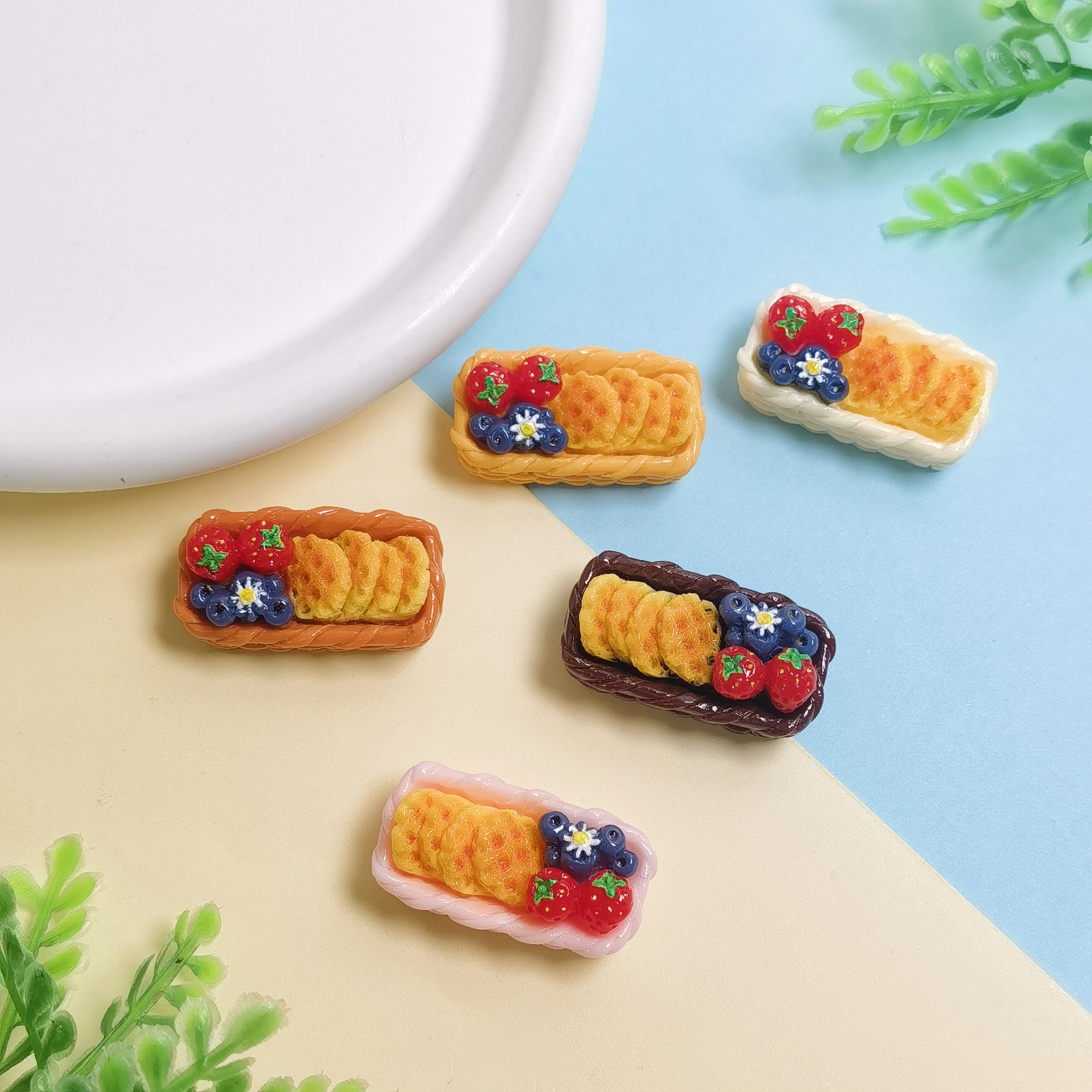 New Fruit Biscuits Basket Resi - đánh giá và giá Phone Accessories Doll