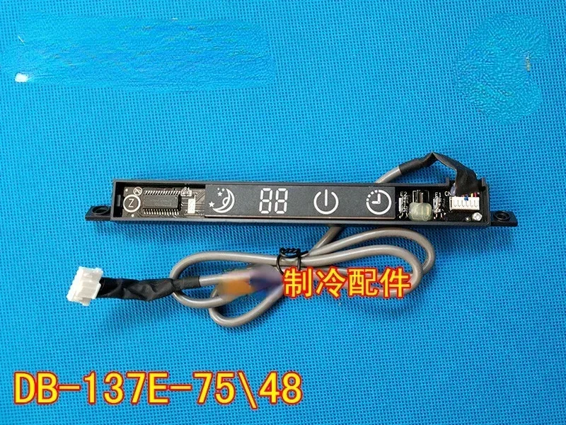 

Suitable for Chigo original air conditioner accessories on-hook display board, light board DB-137E-75\ 48 remote control signal