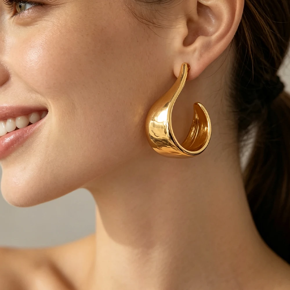 European and American Style Irregular Arc-Shaped C-Shaped Earrings, Gold Alloy Brushed Texture Geometric Simple Women's Earrings