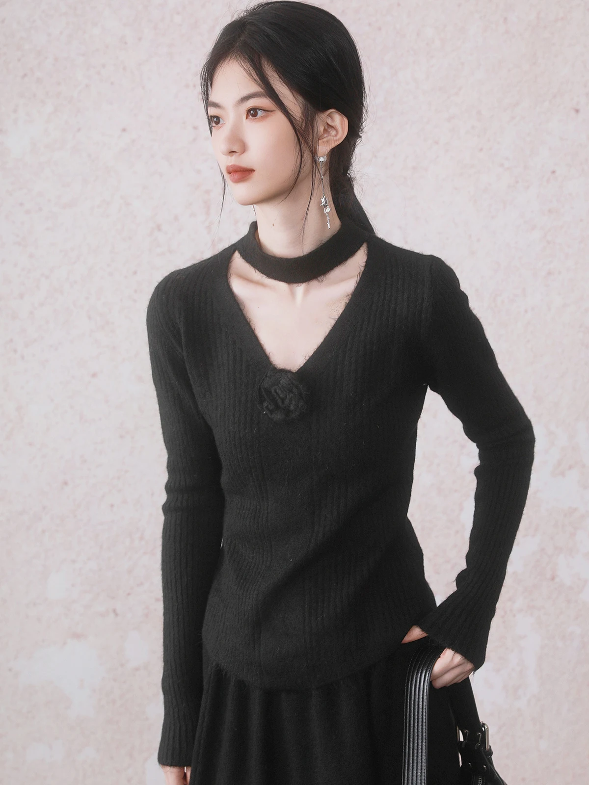 

Комплект INGKO Bla Flower Nelace: вязаный свитер и брюки из полиэстера для женщин, с длинными рукавами, зимняя коллекция, один предмет